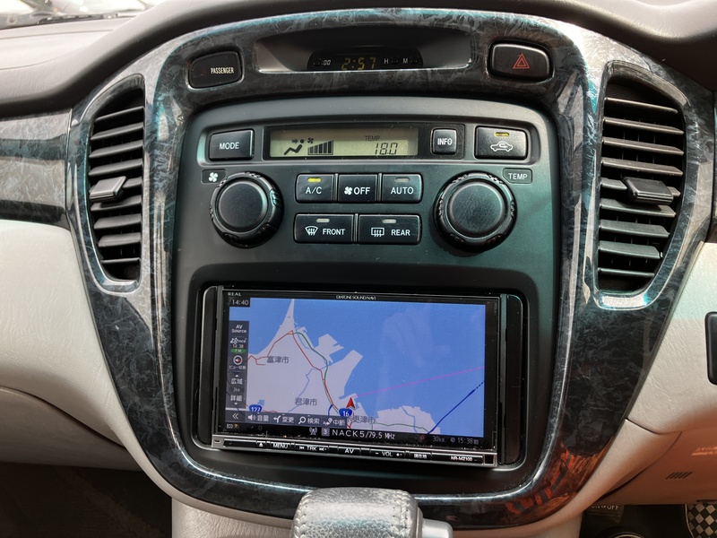 KLUGER L