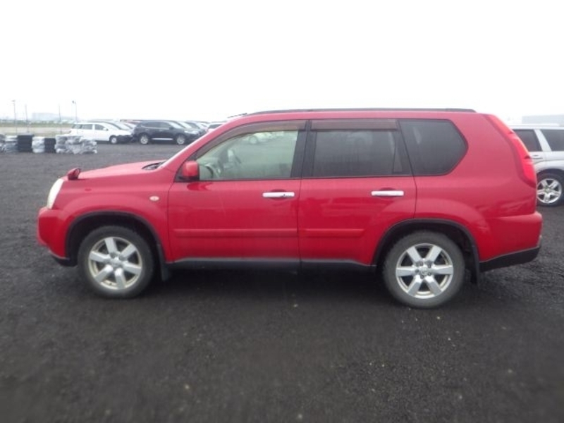 X-TRAIL