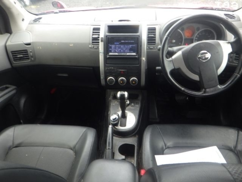 X-TRAIL