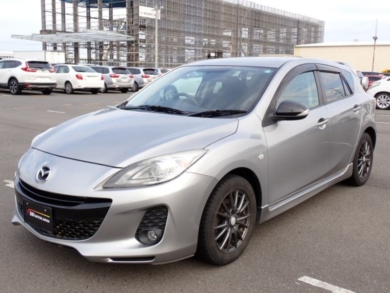 MAZDA AXELA SPORTS