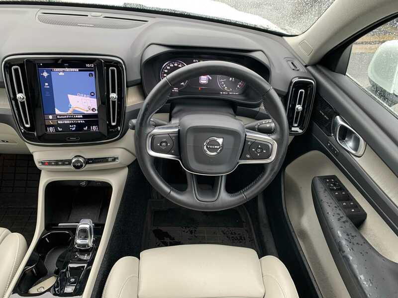 XC40
