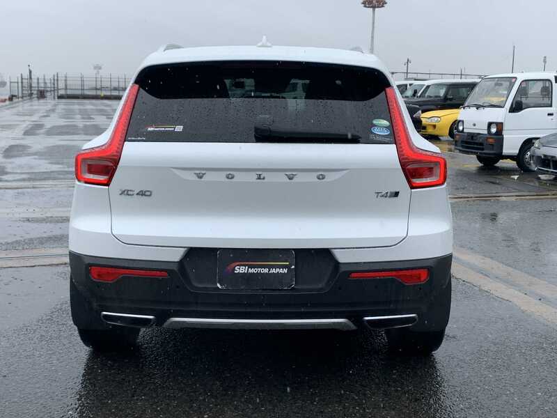 XC40