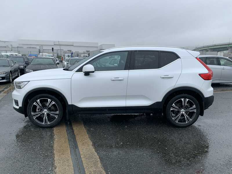 XC40
