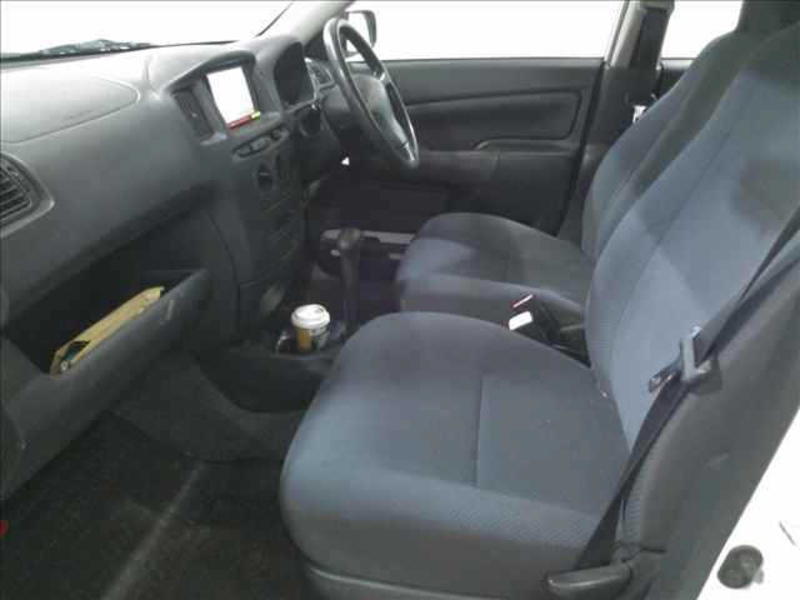PROBOX VAN