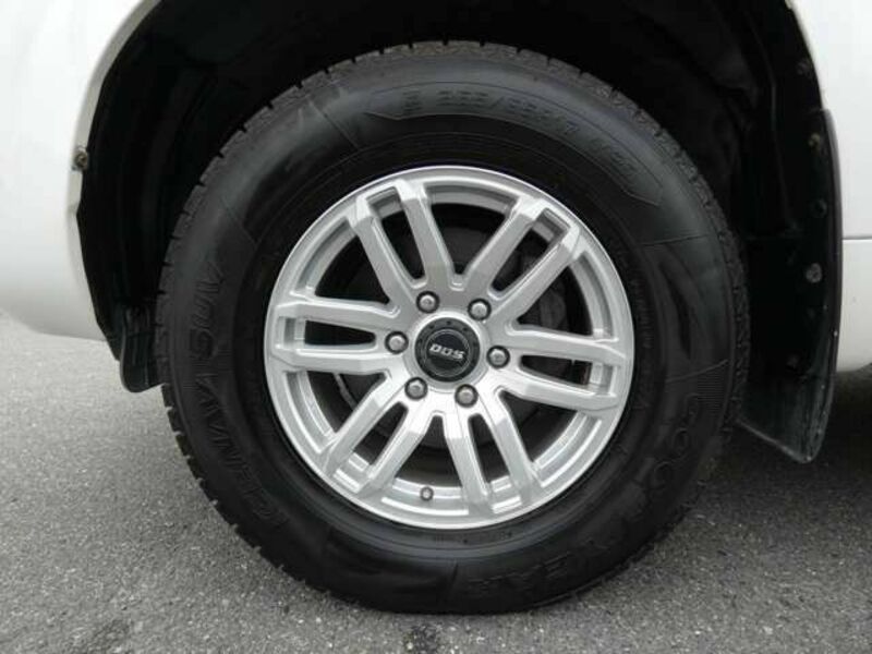 LAND CRUISER PRADO-9