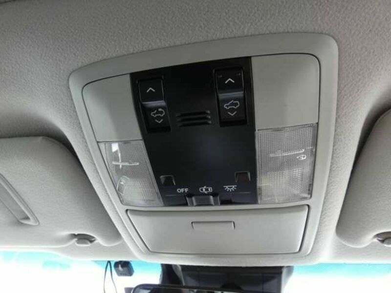 LAND CRUISER PRADO-20