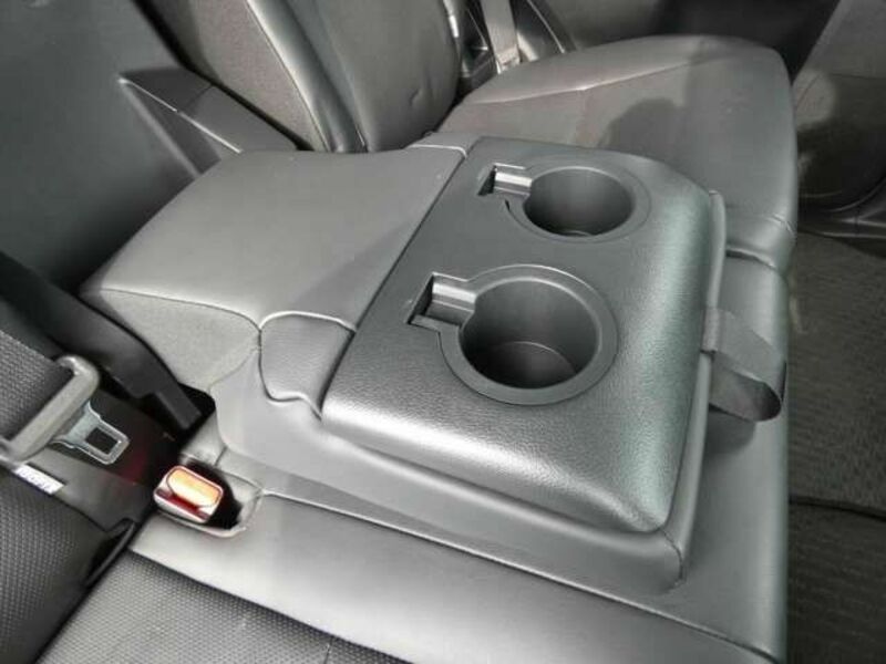 LAND CRUISER PRADO-28