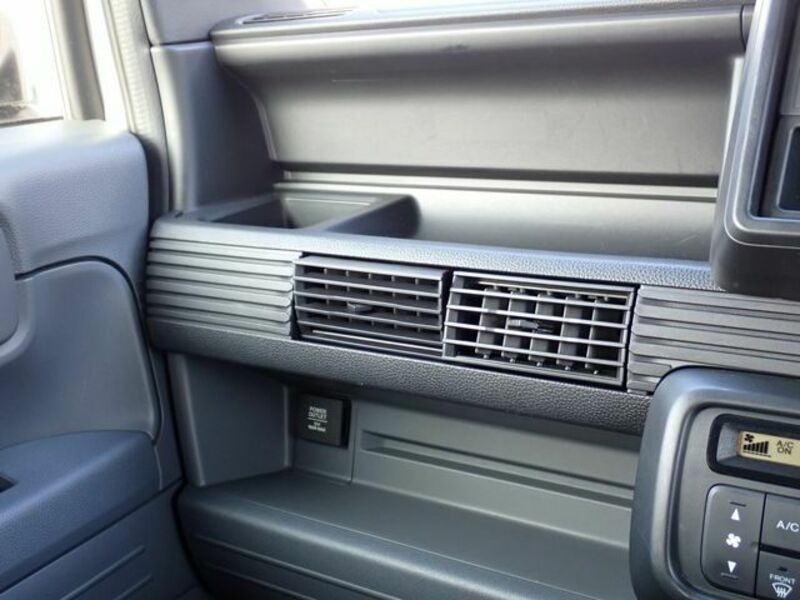 N-VAN