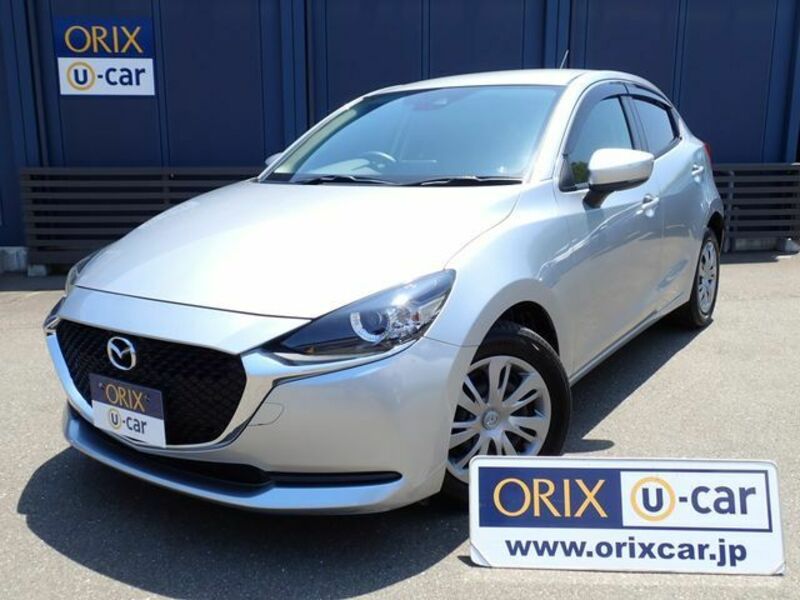 MAZDA2