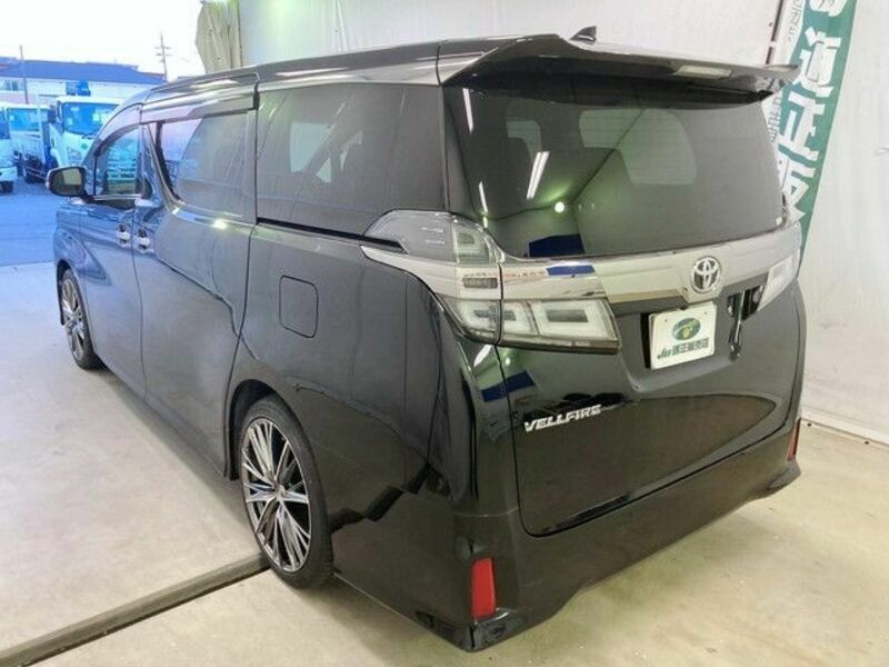 VELLFIRE