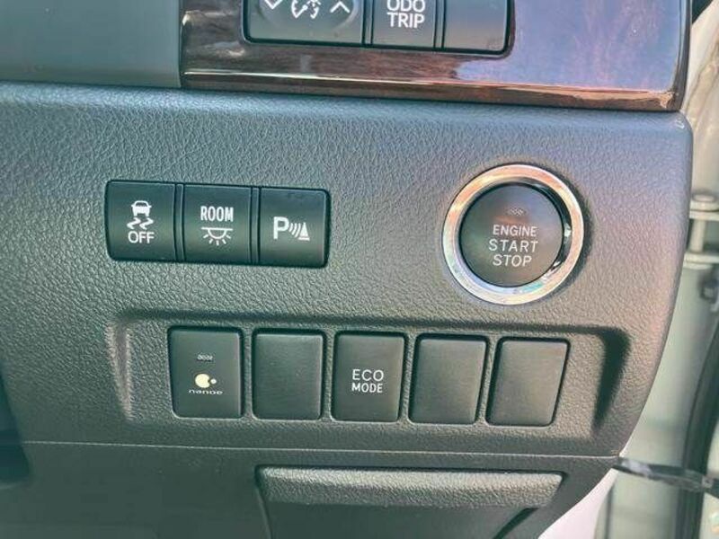 VELLFIRE-10