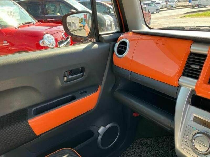 HUSTLER