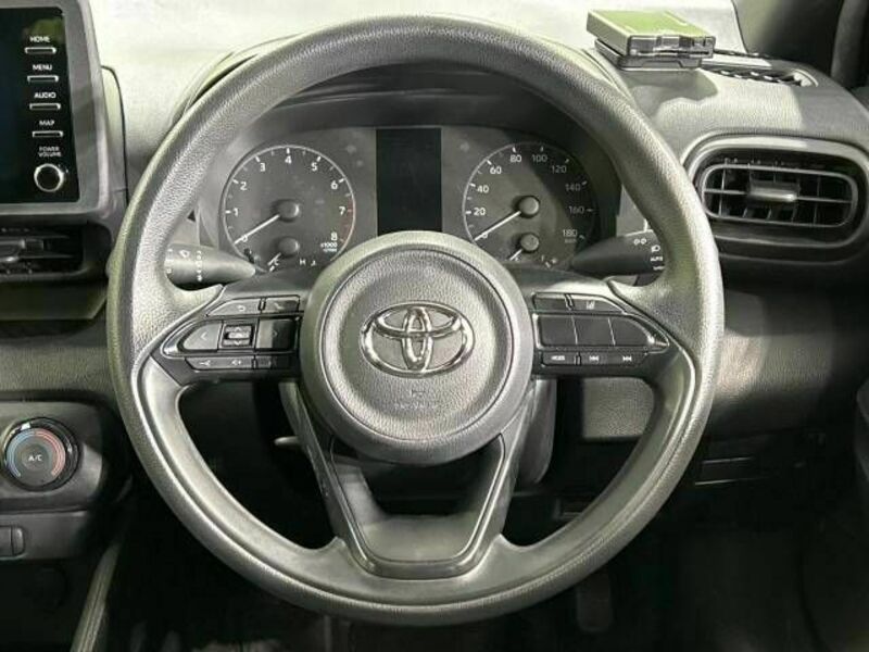YARIS-10