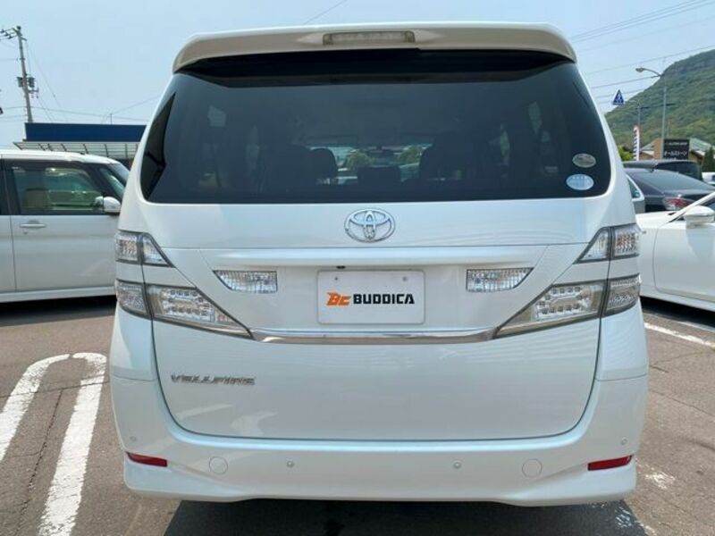 VELLFIRE-7