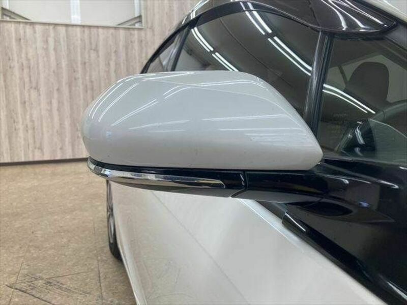 PRIUS PHV-25