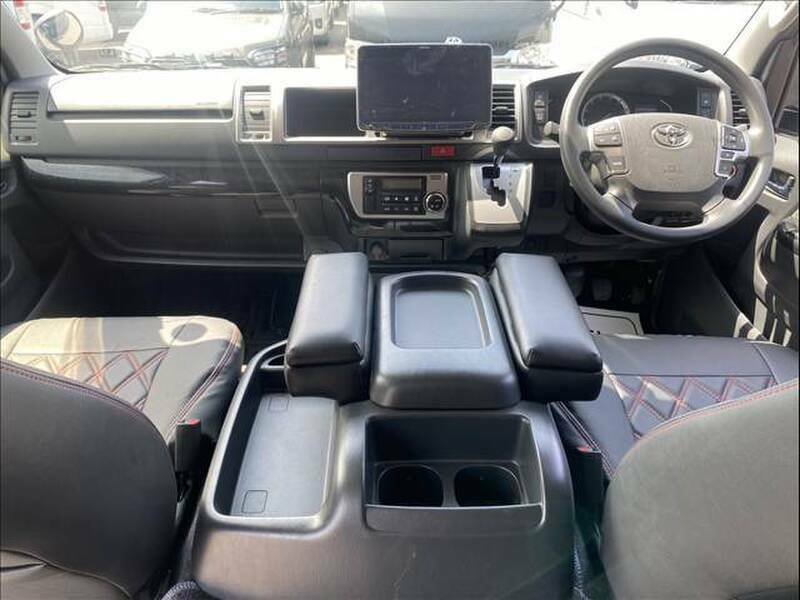 HIACE WAGON