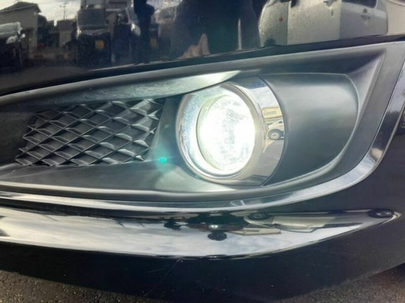 LEGACY B4