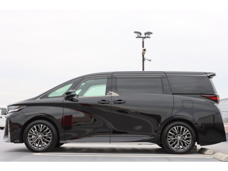 VELLFIRE-13