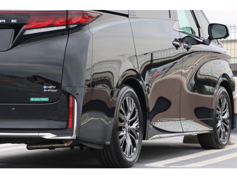 VELLFIRE-17