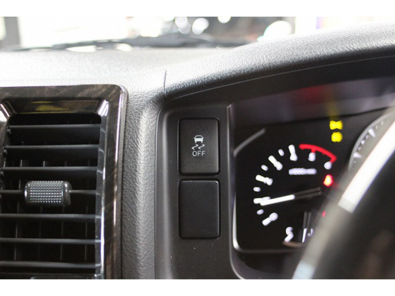 HIACE VAN-17