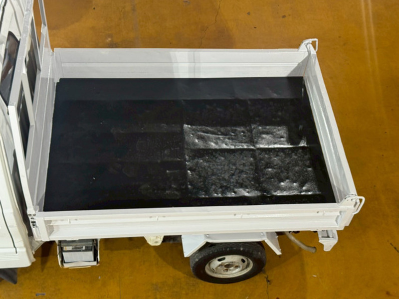 MINICAB TRUCK