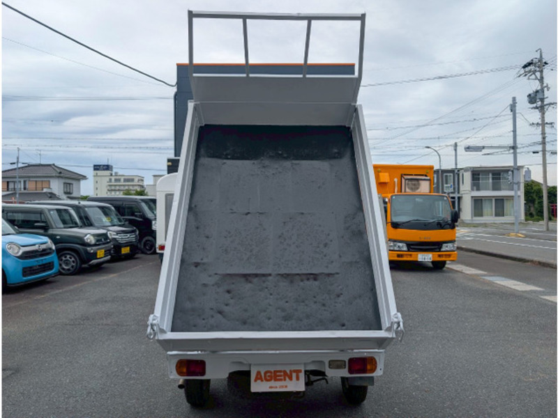 MINICAB TRUCK