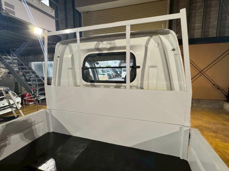 MINICAB TRUCK