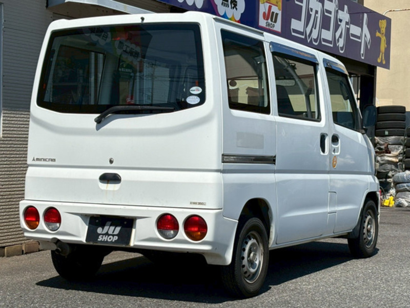 MINICAB VAN