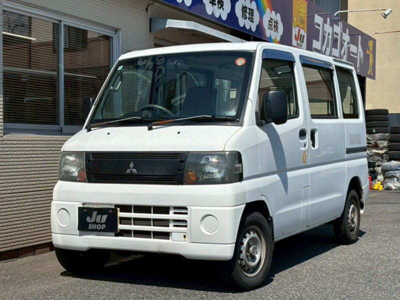MITSUBISHI MINICAB VAN