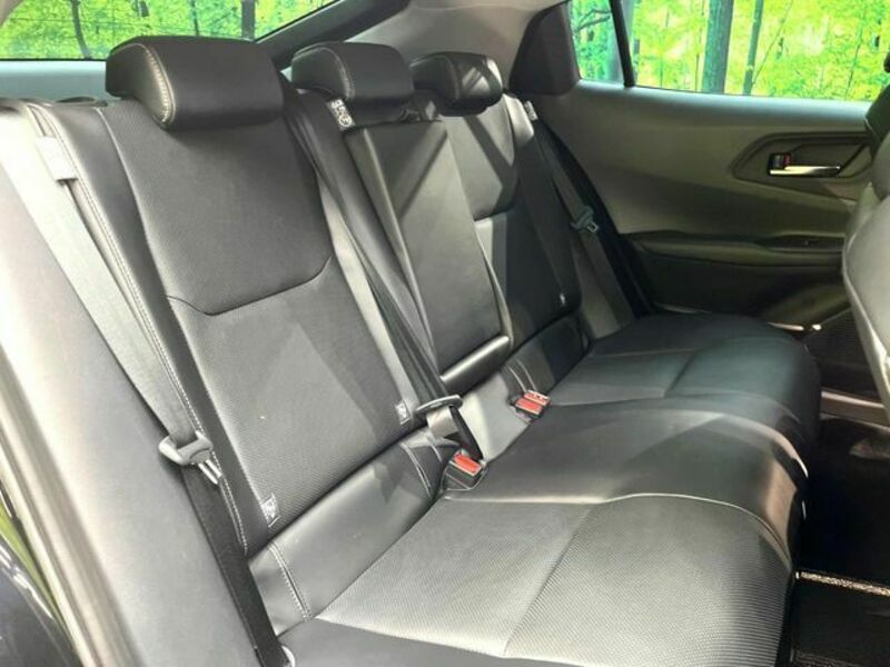 PRIUS-8