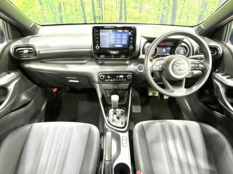 YARIS-1