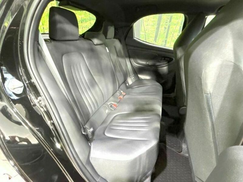 YARIS-8