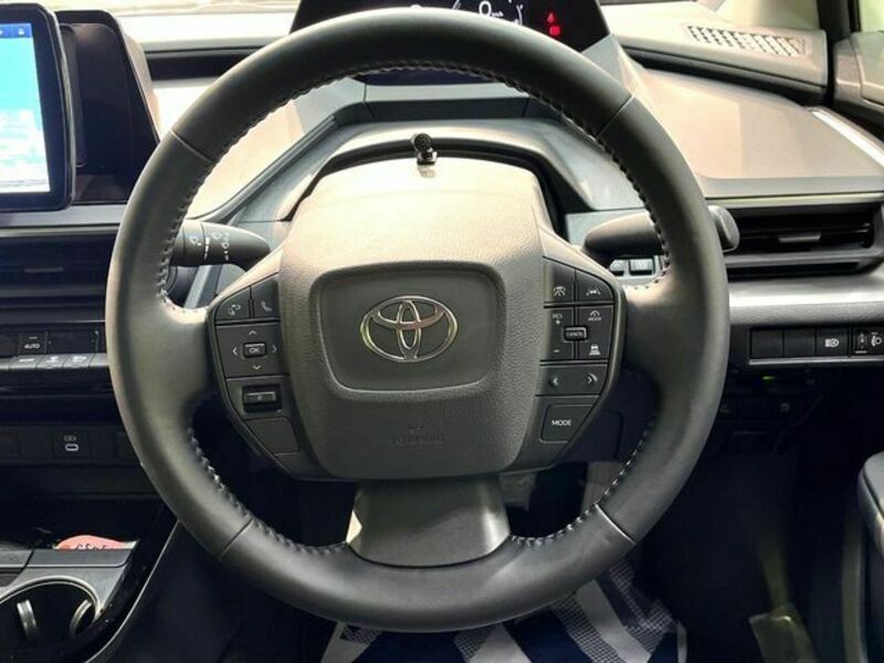 PRIUS-10