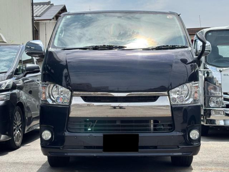 HIACE VAN-1