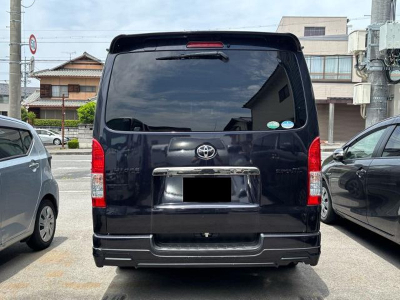 HIACE VAN-7