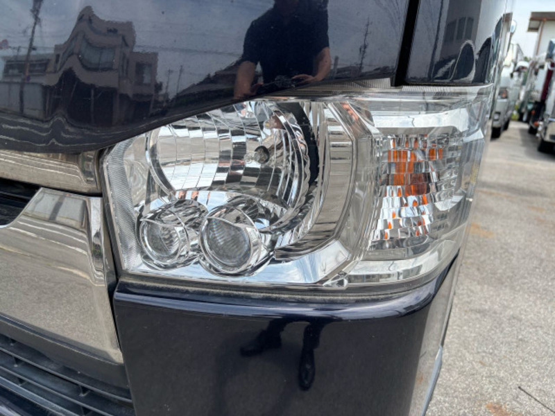 HIACE VAN-3