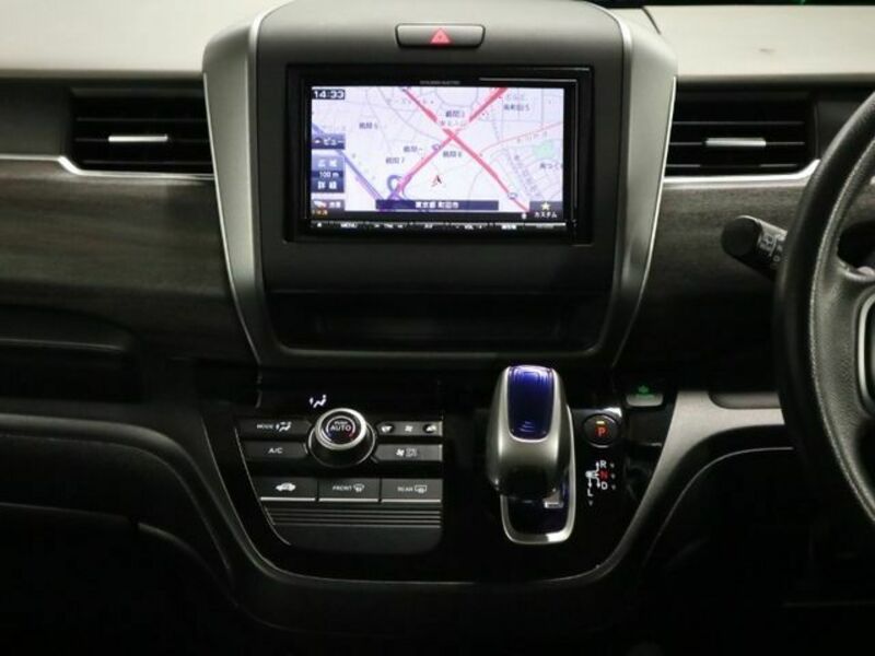FREED HYBRID-16