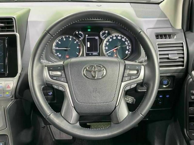 LAND CRUISER PRADO-11