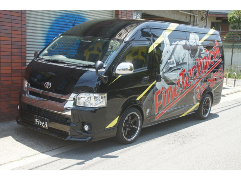 HIACE VAN