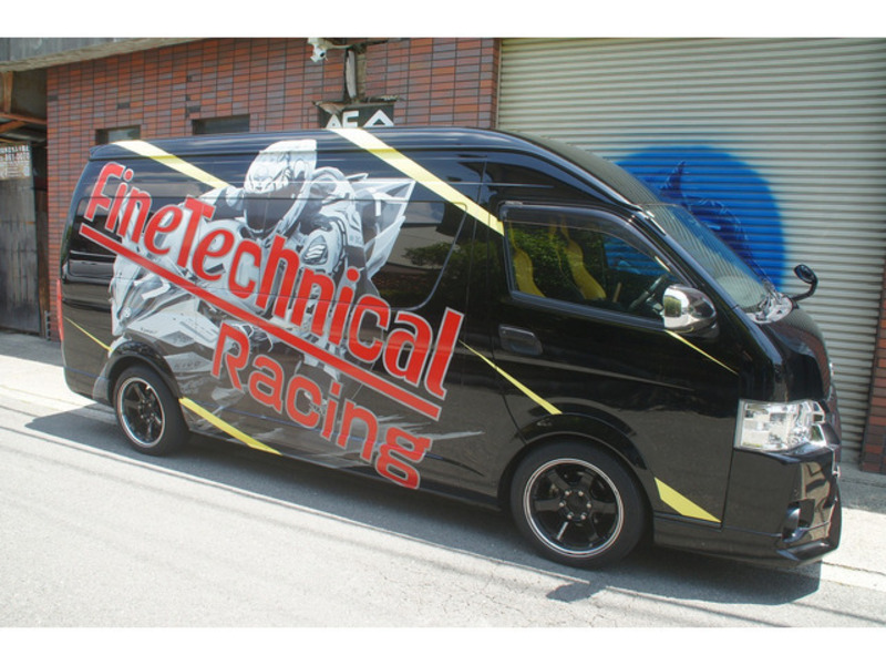 HIACE VAN