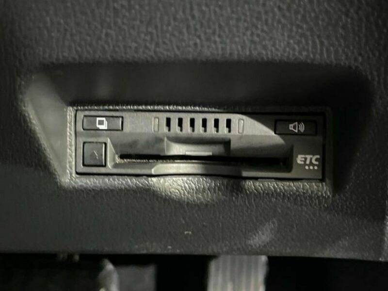 PRIUS PHV-7