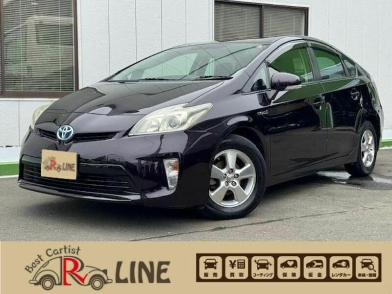 TOYOTA PRIUS