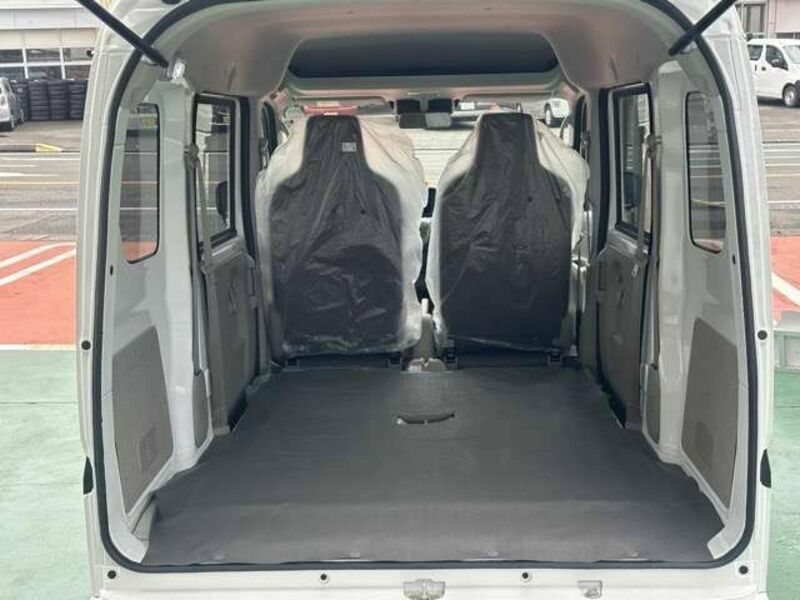 CLIPPER VAN