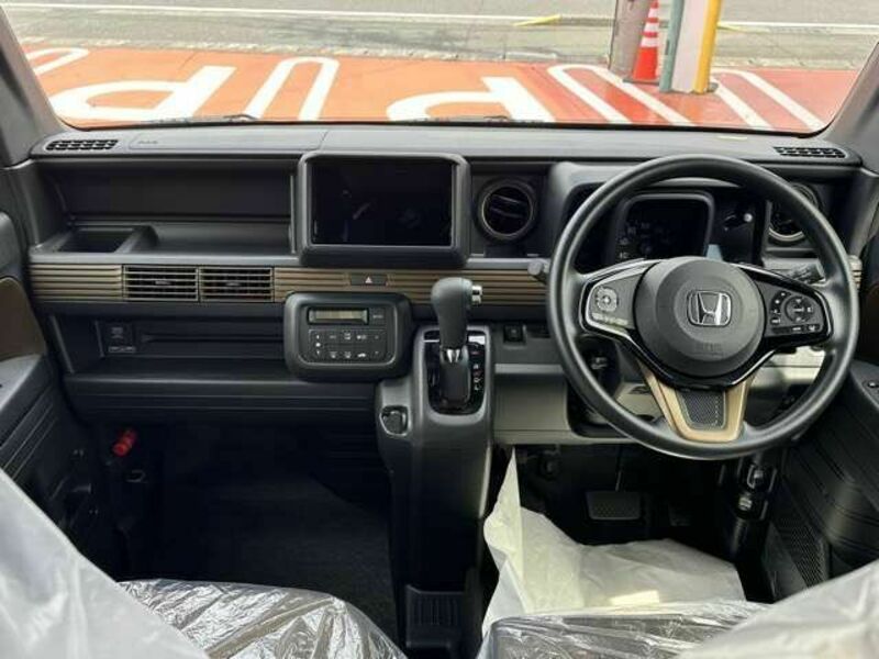 N-VAN