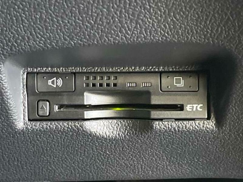 PRIUS-5