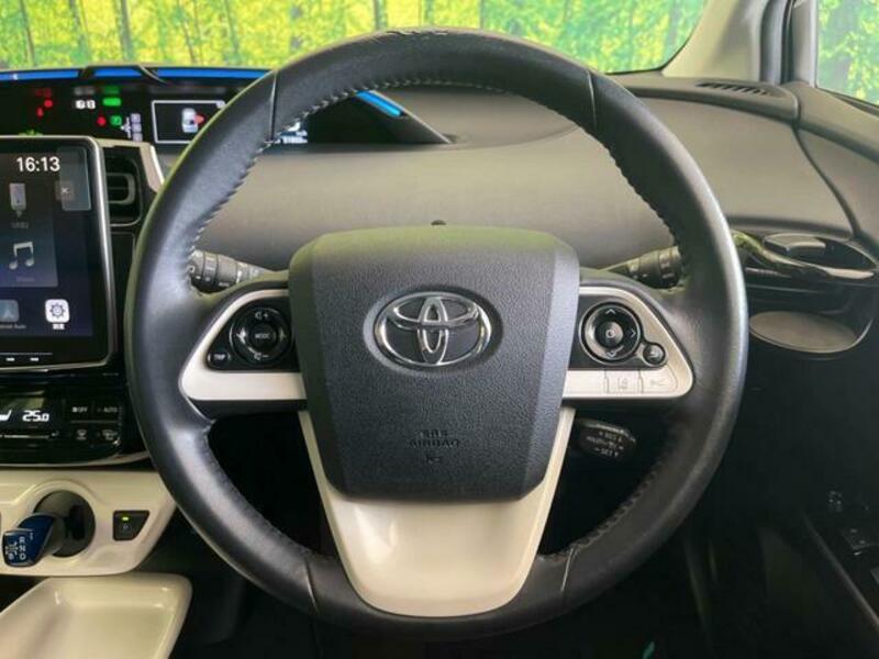 PRIUS-10