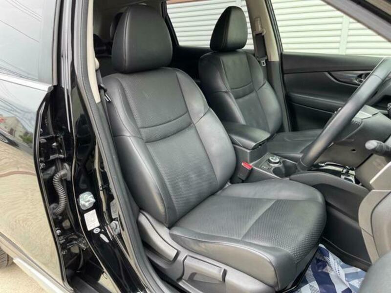 X-TRAIL-7