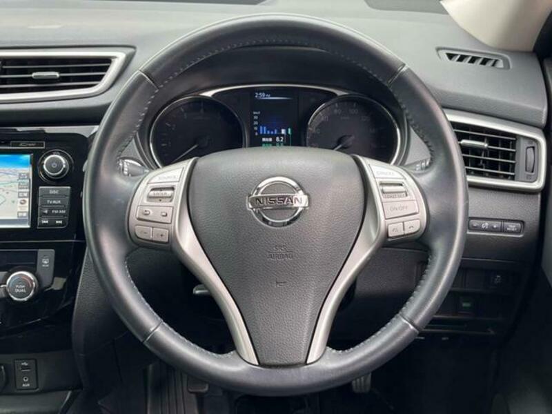 X-TRAIL-10