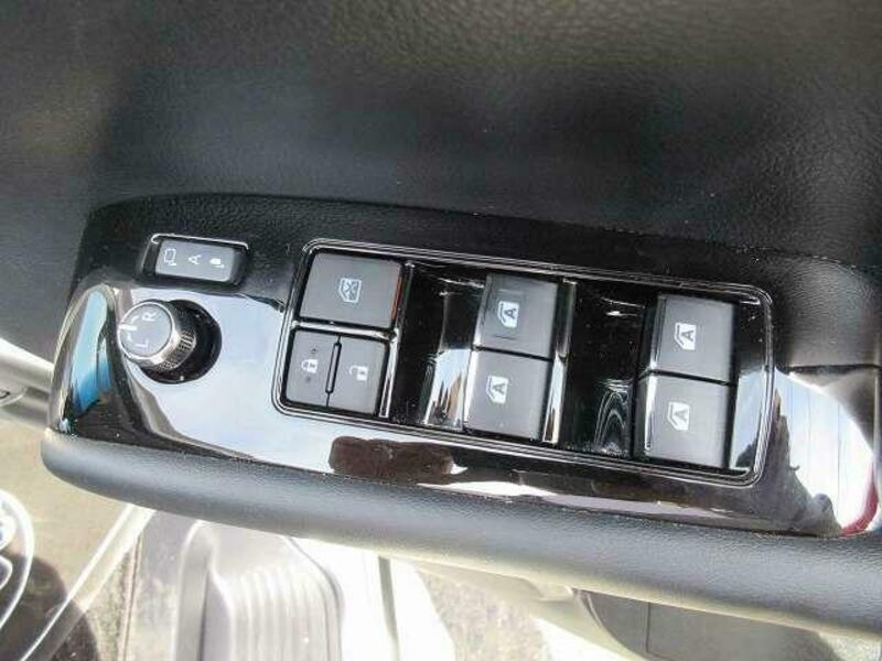 ALPHARD-16