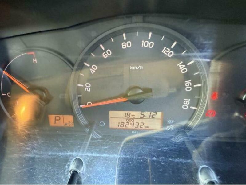 HIACE VAN-18